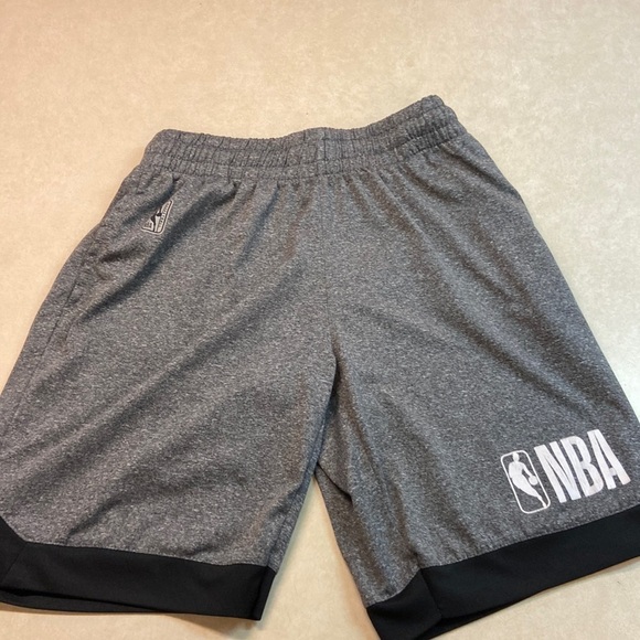 NBA Athletic Basketball Shorts M(10-12) - Picture 1 of 6